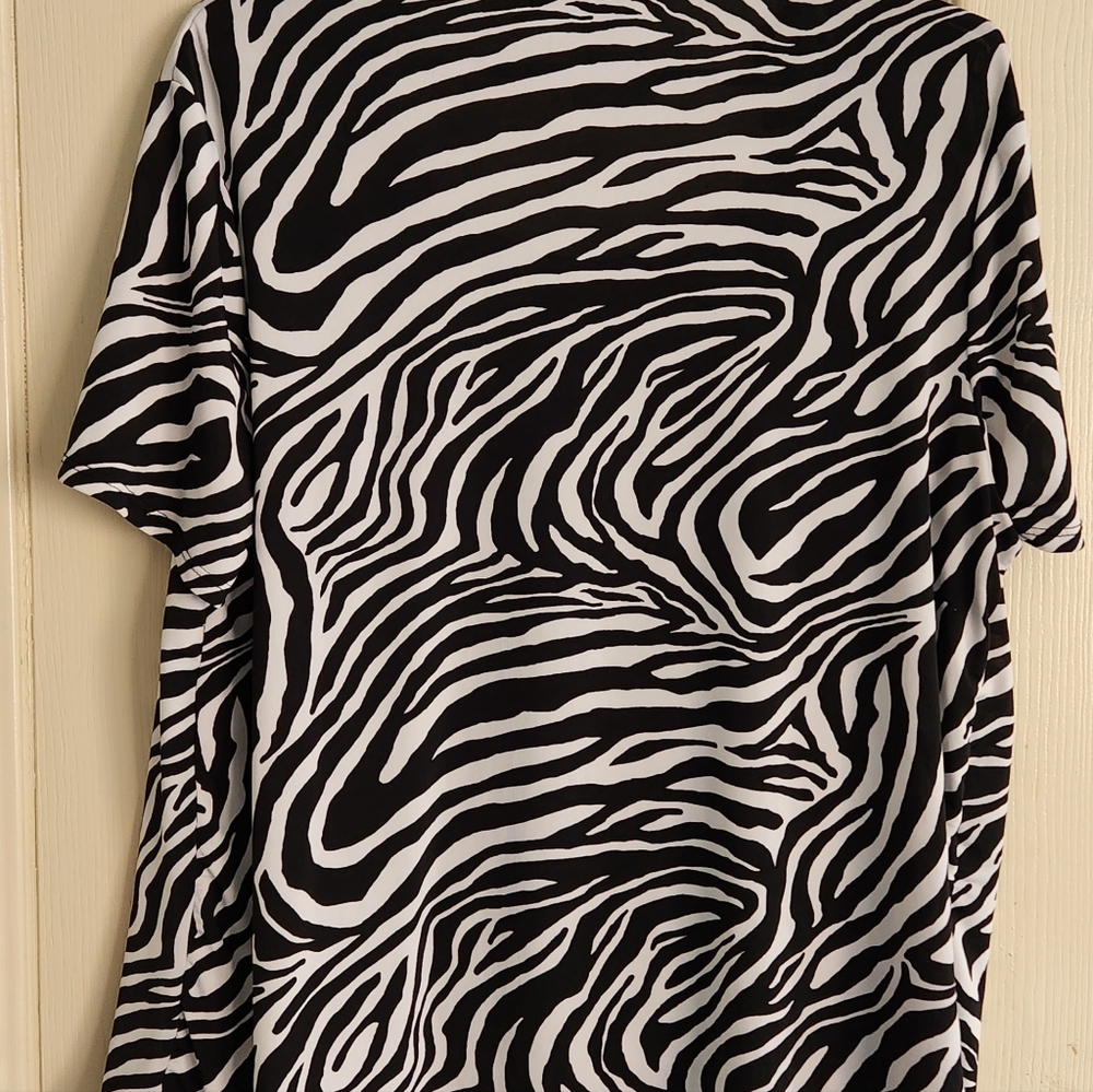 Laura Scott women's top - Picture 2 of 3